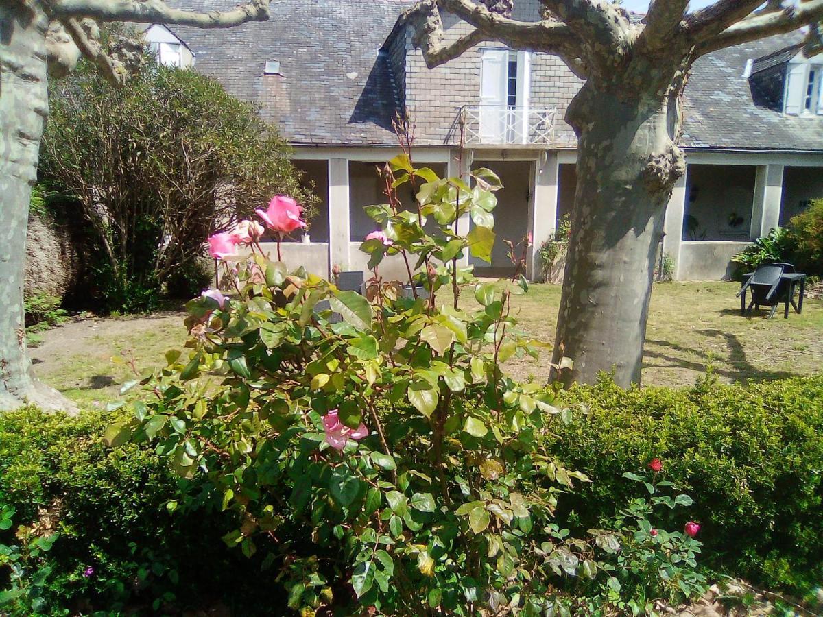 La Villa Du Bearn Garlin Exterior photo